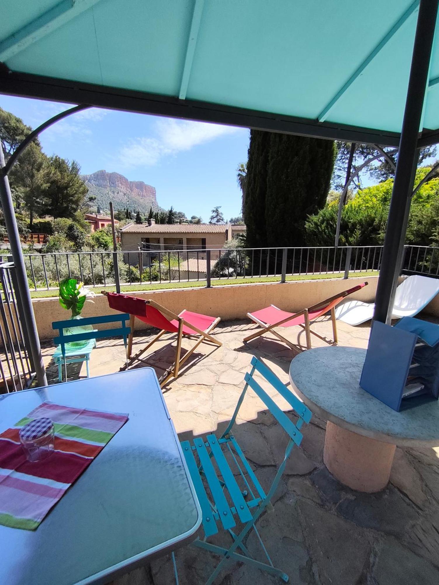 Boutique Hostel By Cassis Esterno foto